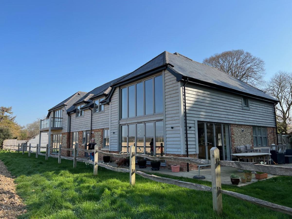Flint House - Goodwood Events Acomodação com café da manhã Chichester Exterior foto